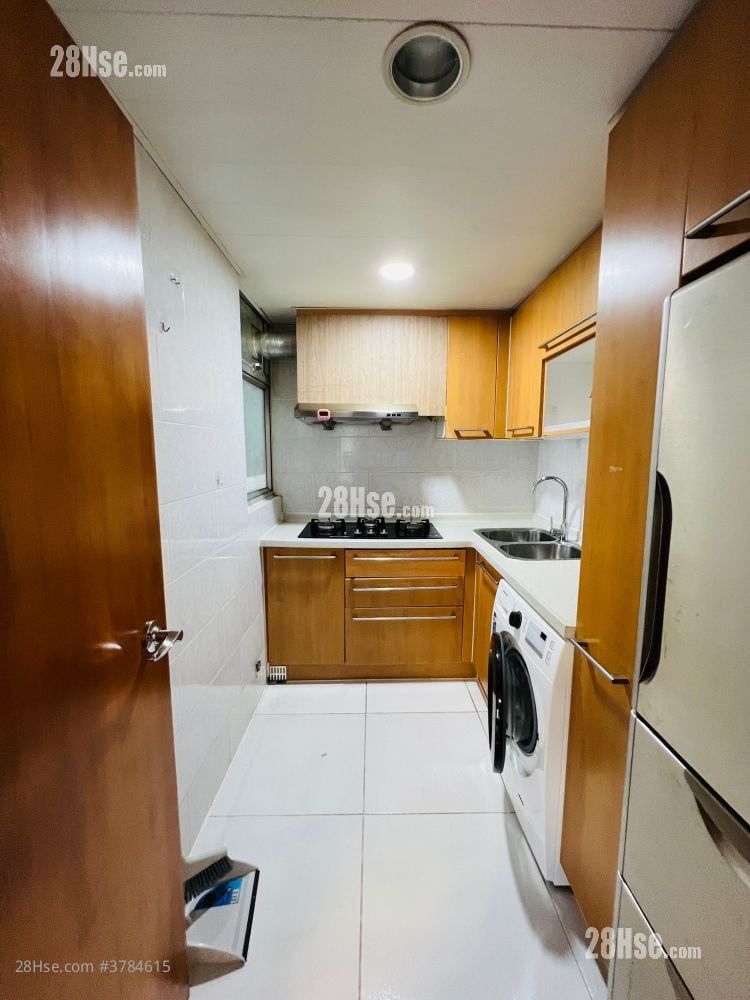 Hong Kong Garden Sell 3 Bedrooms , 2 Bathrooms 792 ft²
