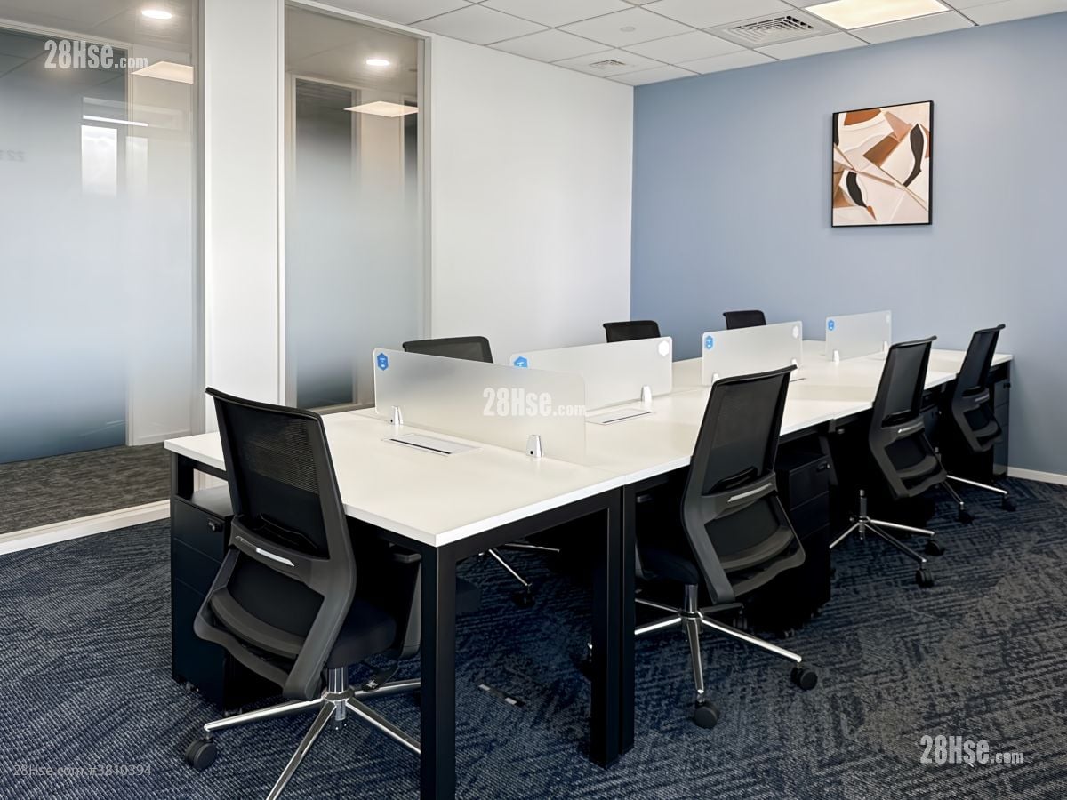 Centre Parc Rental 59,510 ft²