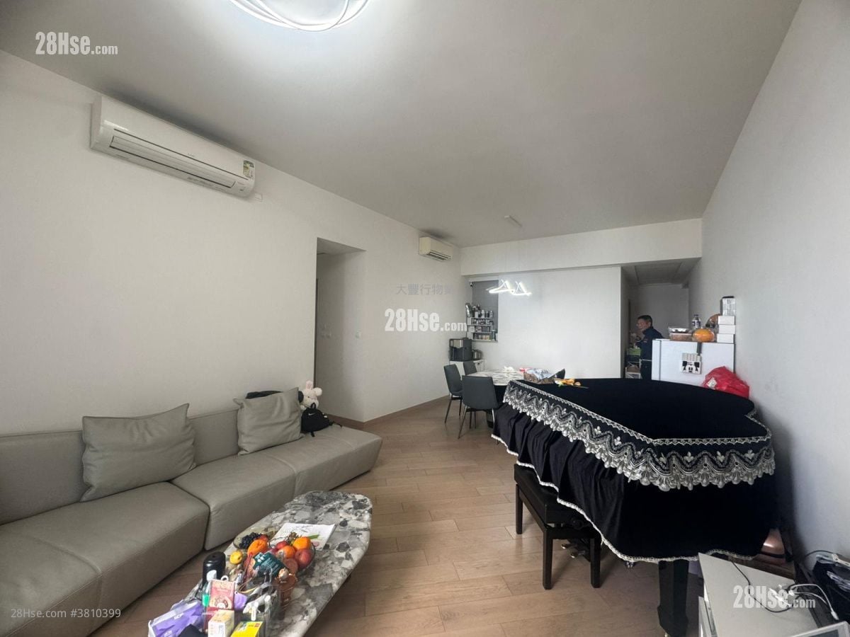 Cullinan West Rental 4 Bedrooms , 3 Bathrooms 1,254 ft²