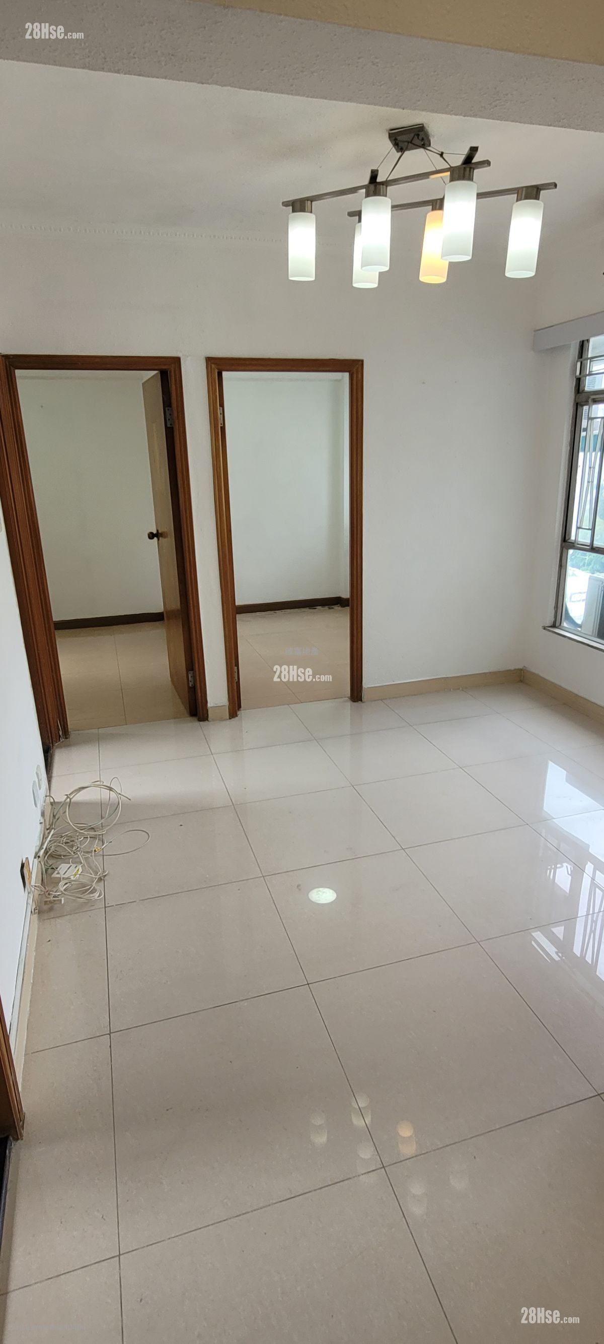 荃湾花园 租盘 2 房 , 1 浴室 376 平方尺