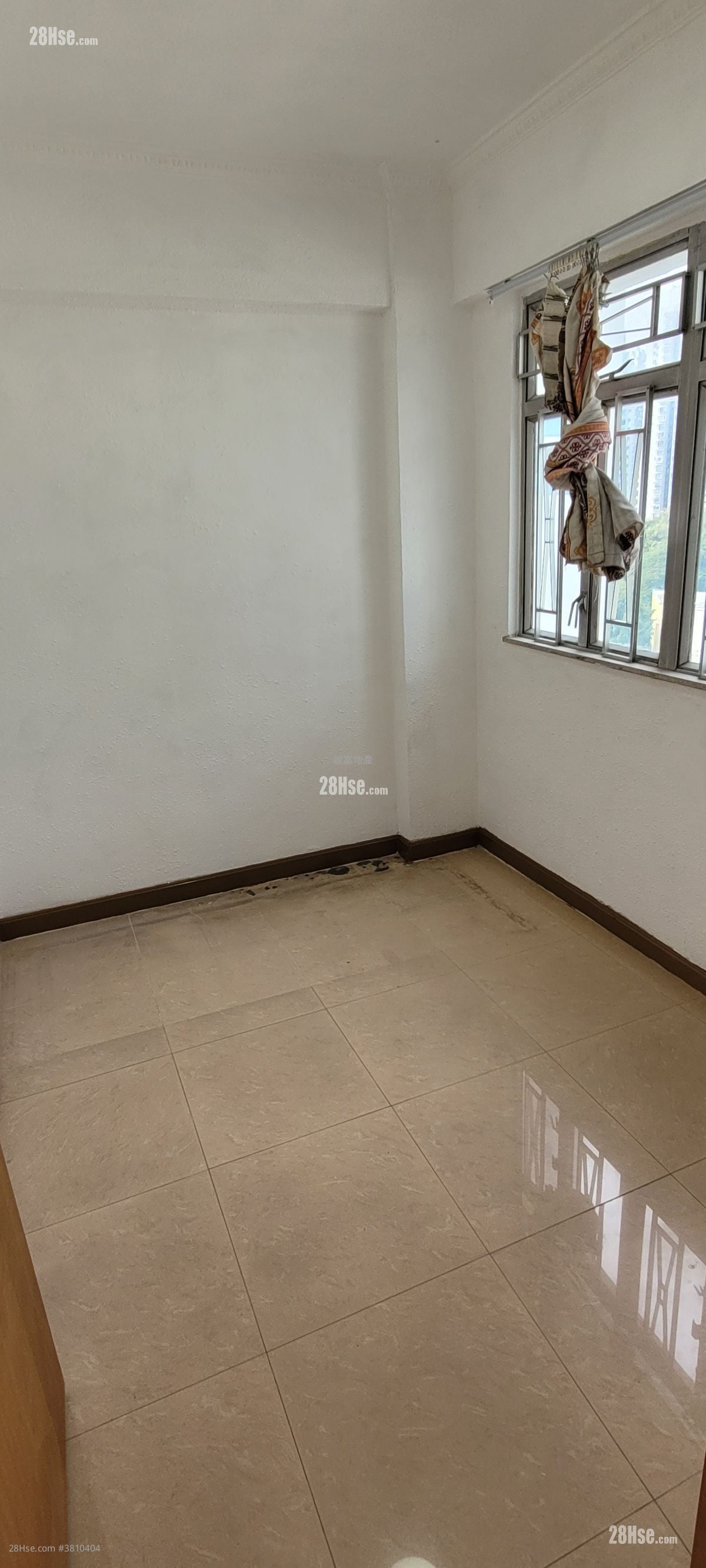 荃湾花园 租盘 2 房 , 1 浴室 376 平方尺