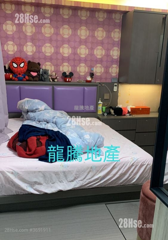 村屋 售盘 3 房 , 2 浴室