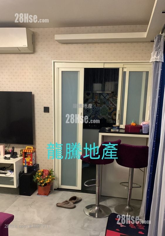 村屋 售盘 3 房 , 2 浴室