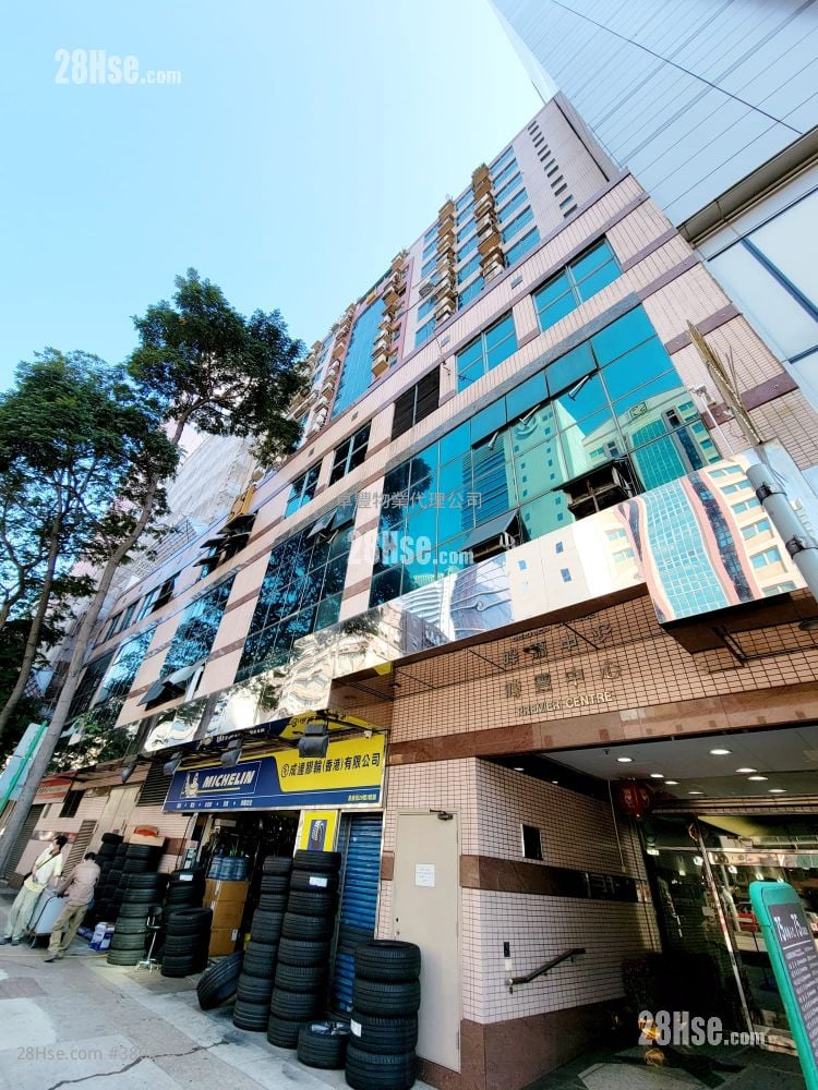 Premier Centre Rental 1 Bedroom , 1 Toilet 618 ft²