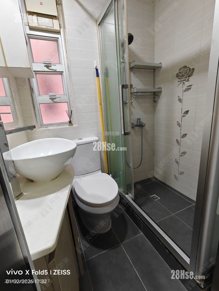 Tsuen Wan Centre Rental 1 Bedroom , 1 Bathroom 324 ft²