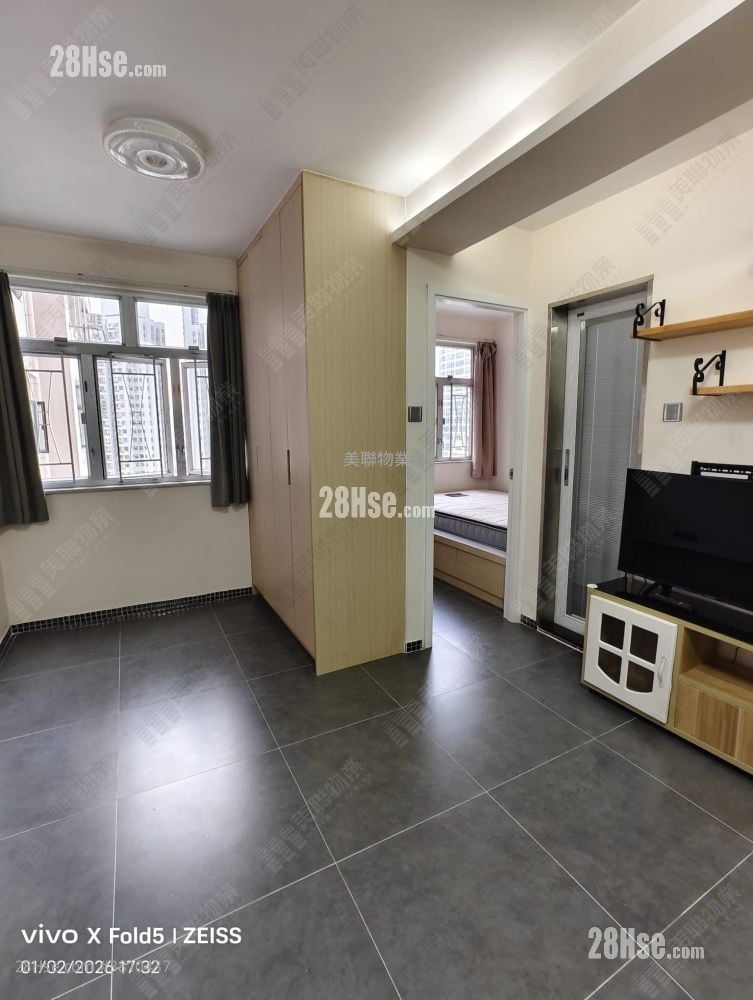 Tsuen Wan Centre Rental 1 Bedroom , 1 Bathroom 324 ft²
