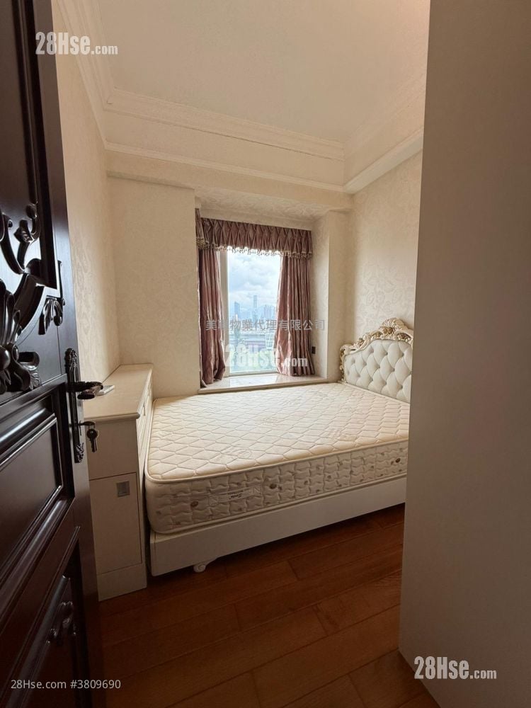 One Beacon Hill Sell 3 Bedrooms 1,084 ft²