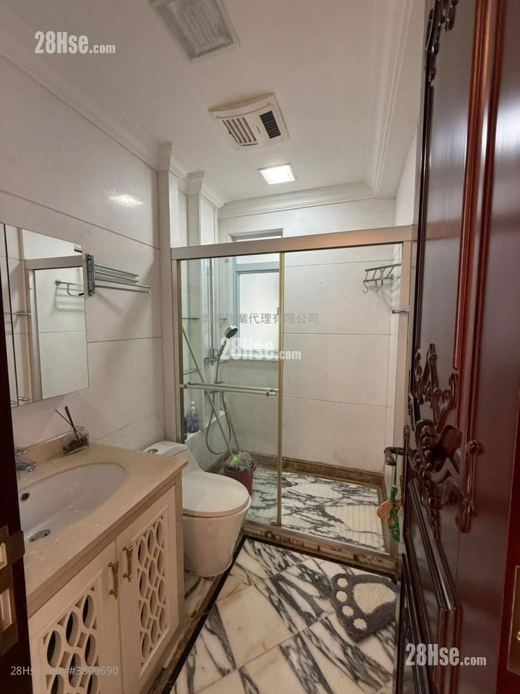 One Beacon Hill Sell 3 Bedrooms 1,084 ft²