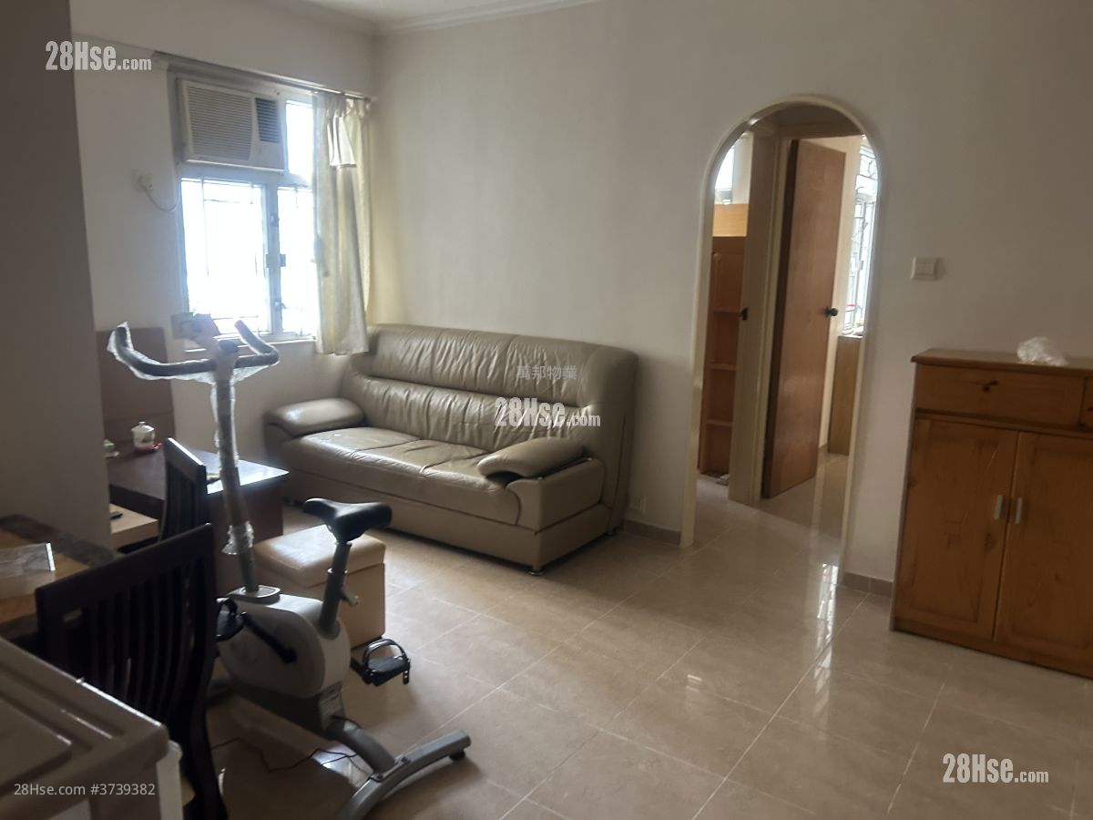 海宝花园 售盘 2 房 , 1 浴室 398 平方尺