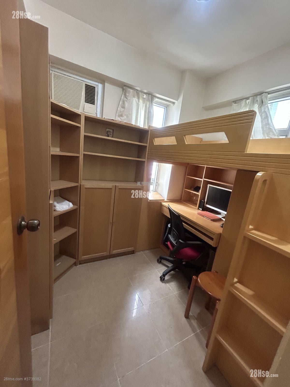 海宝花园 售盘 2 房 , 1 浴室 398 平方尺