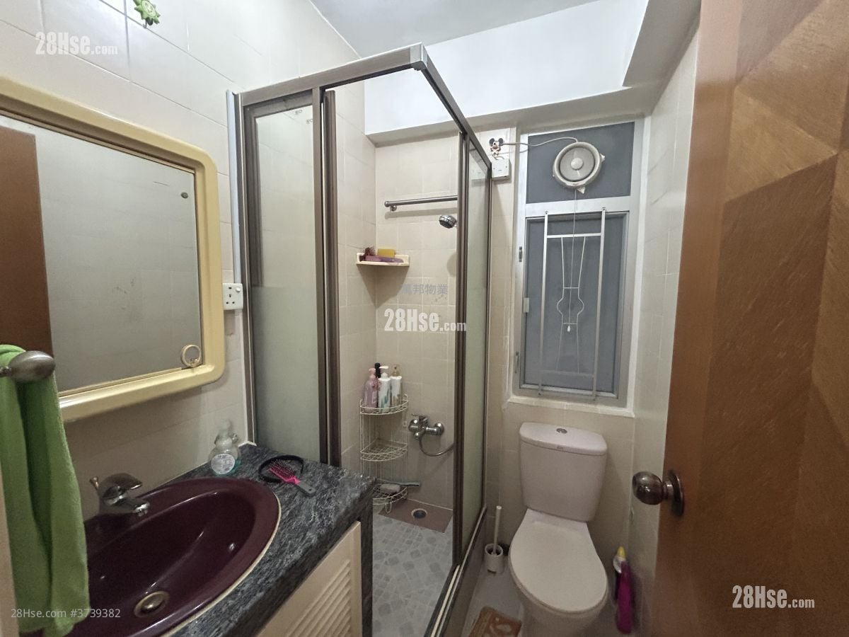 海宝花园 售盘 2 房 , 1 浴室 398 平方尺