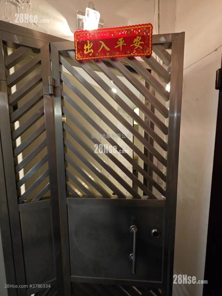 英来大厦 租盘 1 房 80 平方尺