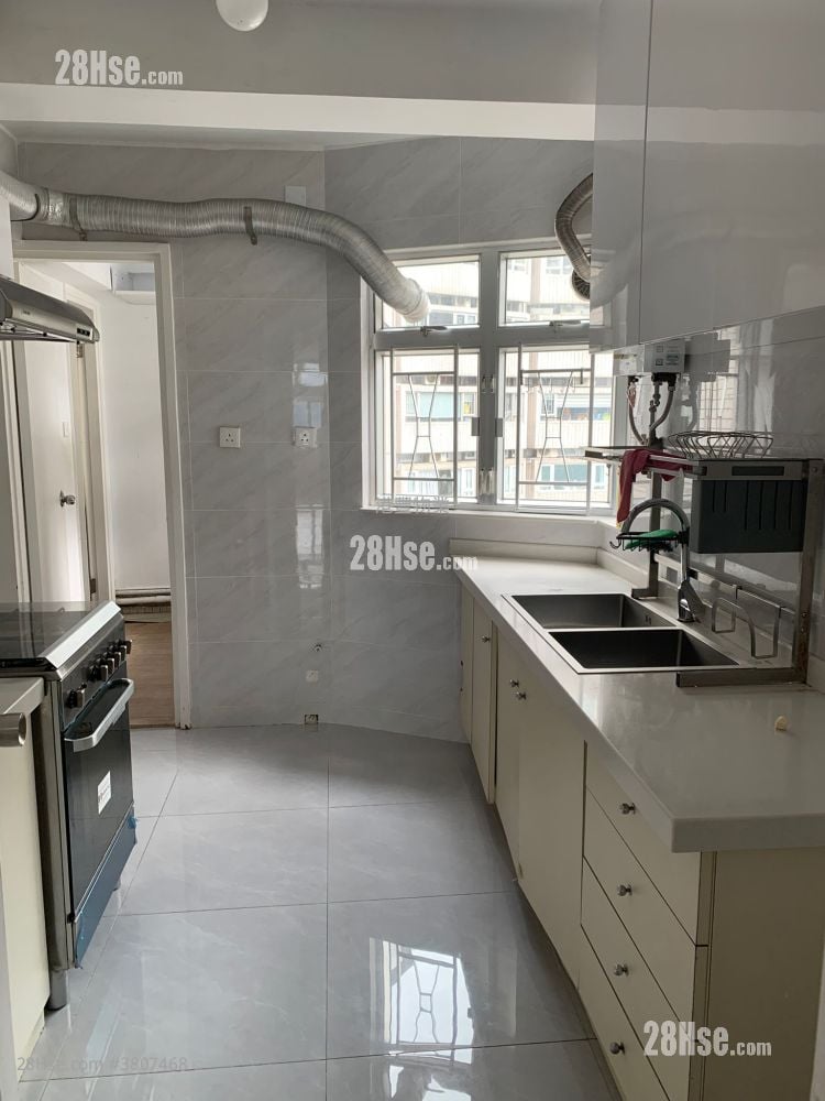 和富中心 租盘 3 房 , 2 浴室 1,308 平方尺