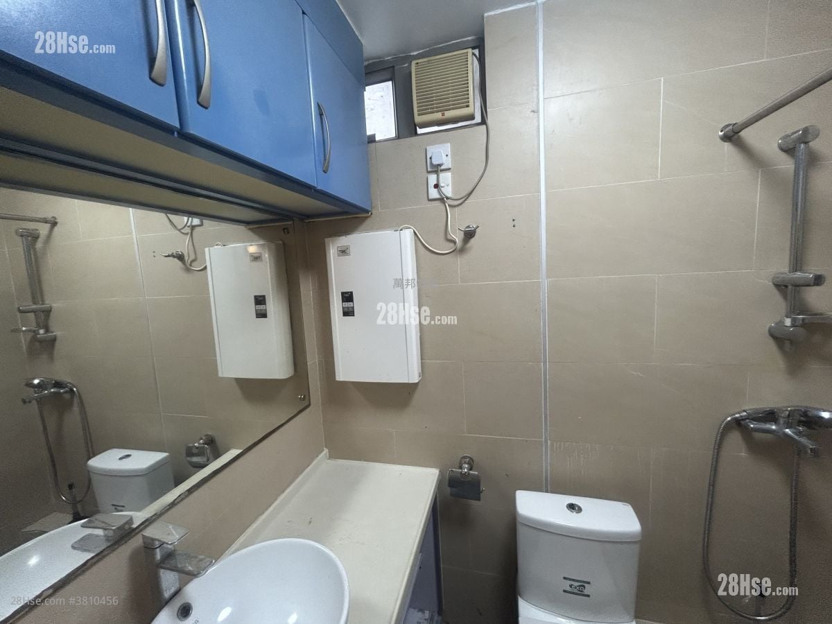 Po Nga Court Rental 2 Bedrooms , 1 Bathroom 443 ft²