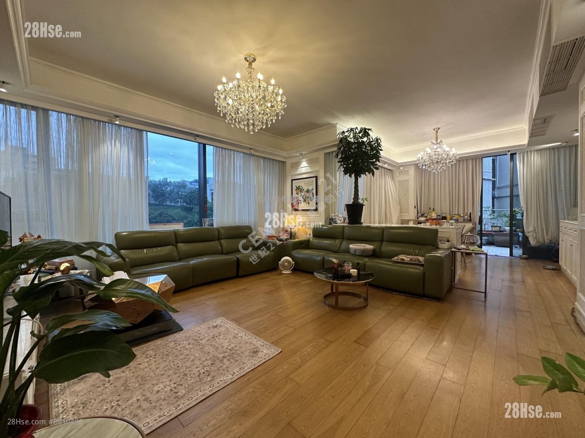 Dragons Range Sell 3 Bedrooms , 2 Bathrooms 1,763 ft²