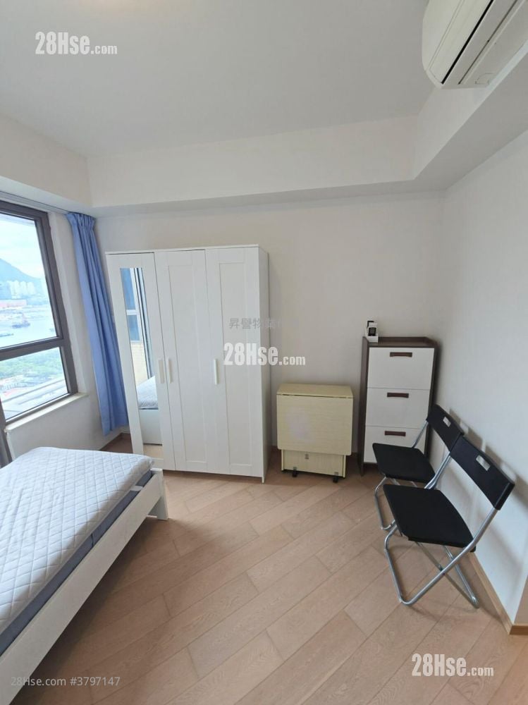 Upper East Rental Studio , 1 Bathroom 197 ft²