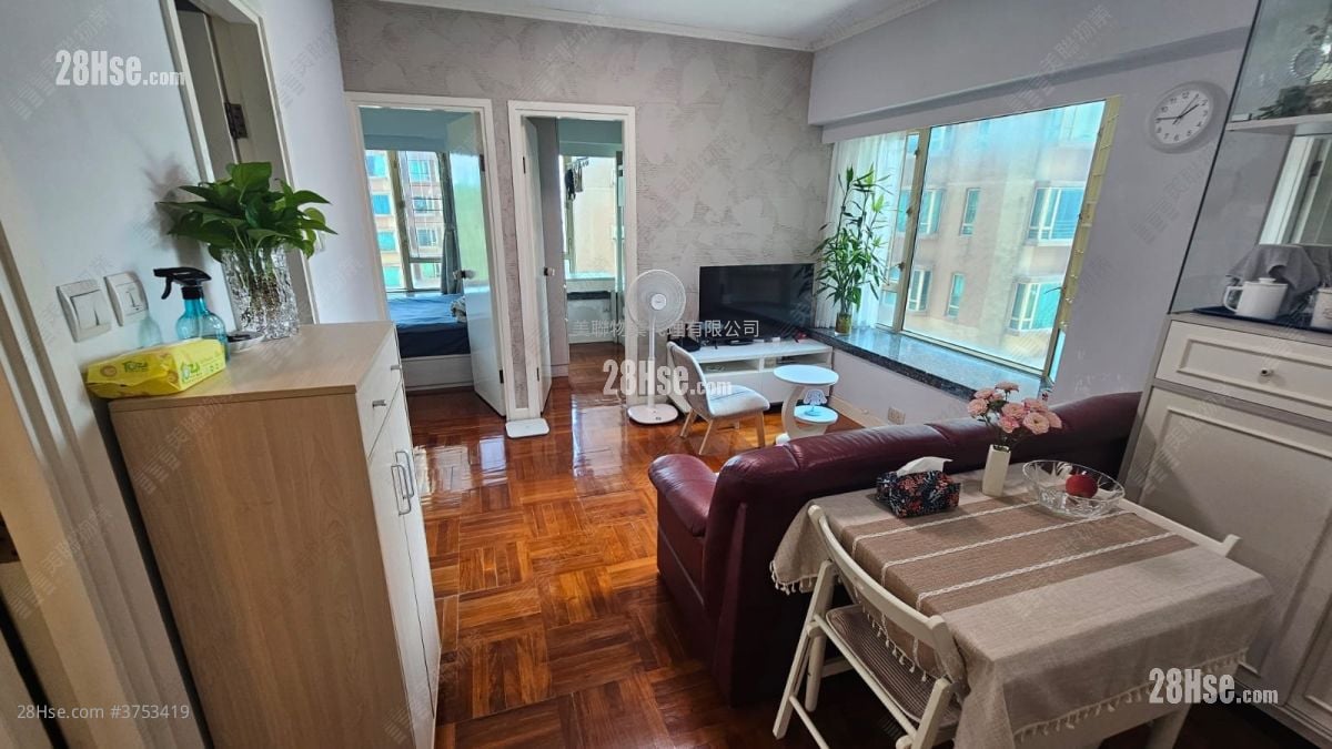 新寶城 售盤 2 房 , 1 浴室 378 平方呎