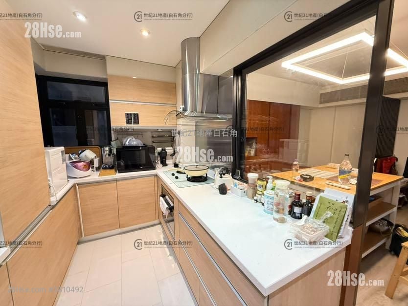 翡翠花園 租盤 3 房 , 2 浴室 1,110 平方呎