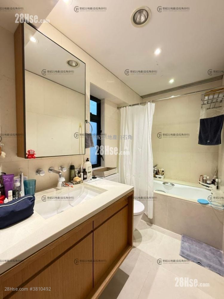 翡翠花園 租盤 3 房 , 2 浴室 1,110 平方呎