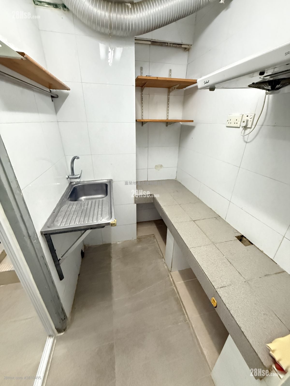 Whampoa Building Sell 2 Bedrooms , 1 Bathroom 423 ft²