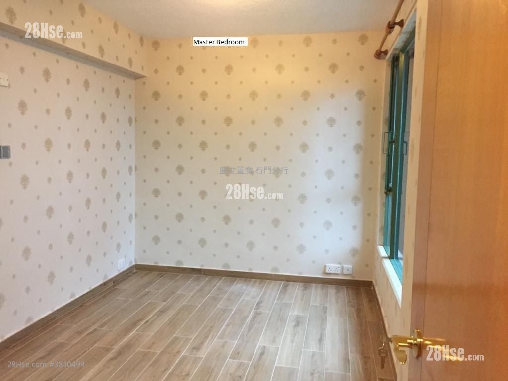 Vista Paradiso Sell 3 Bedrooms , 2 Bathrooms 745 ft²