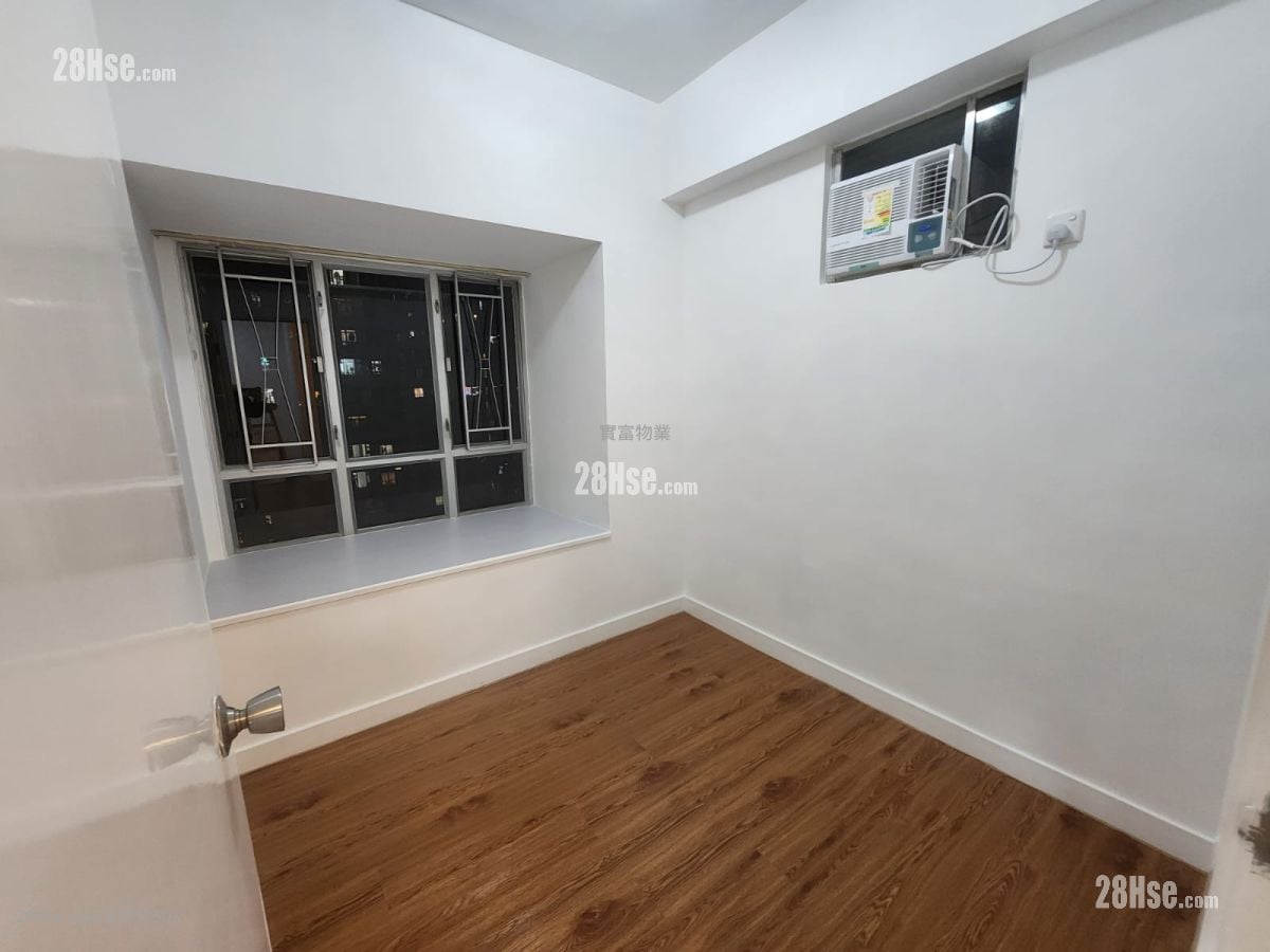 Tai Po Centre Rental 2 Bedrooms , 1 Bathroom 384 ft²