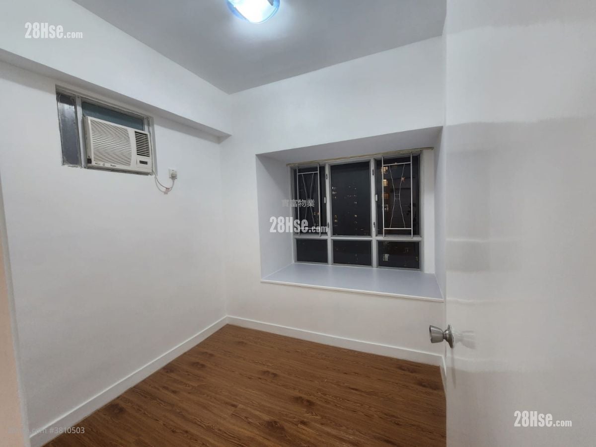 Tai Po Centre Rental 2 Bedrooms , 1 Bathroom 384 ft²