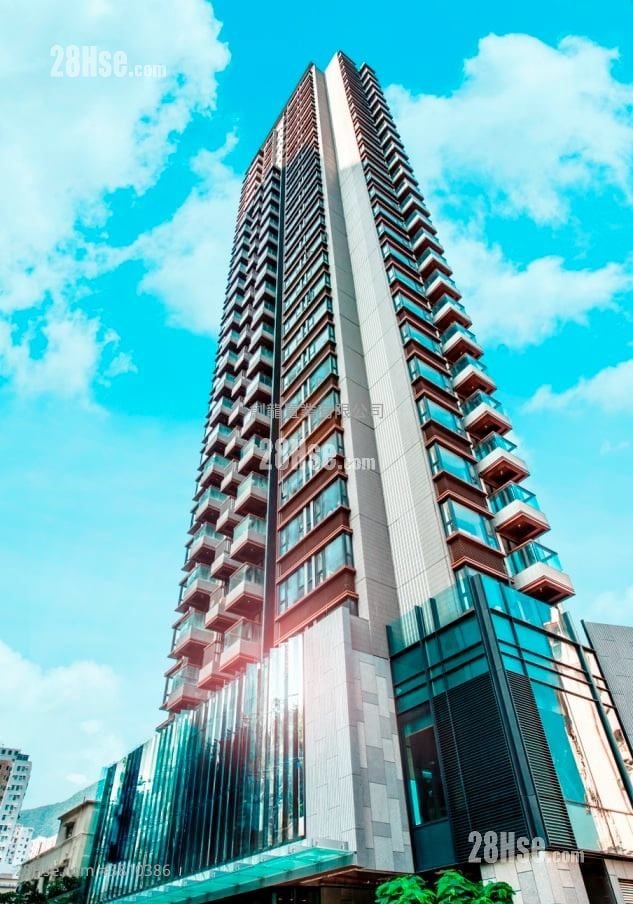 Apartment Rental 3 Bedrooms , 1 Bathroom 595 ft²