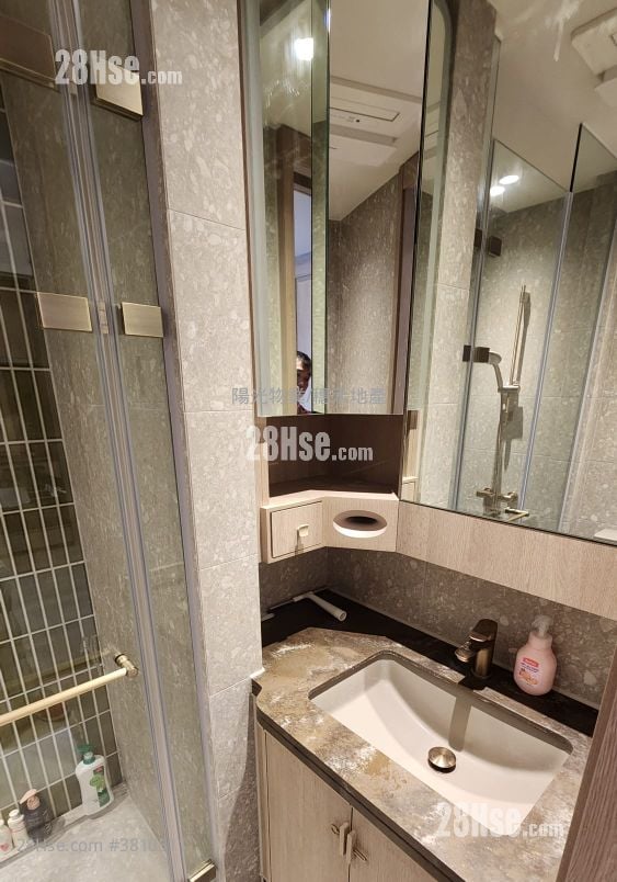 柏蔚森 租盘 2 房 , 1 浴室 384 平方尺