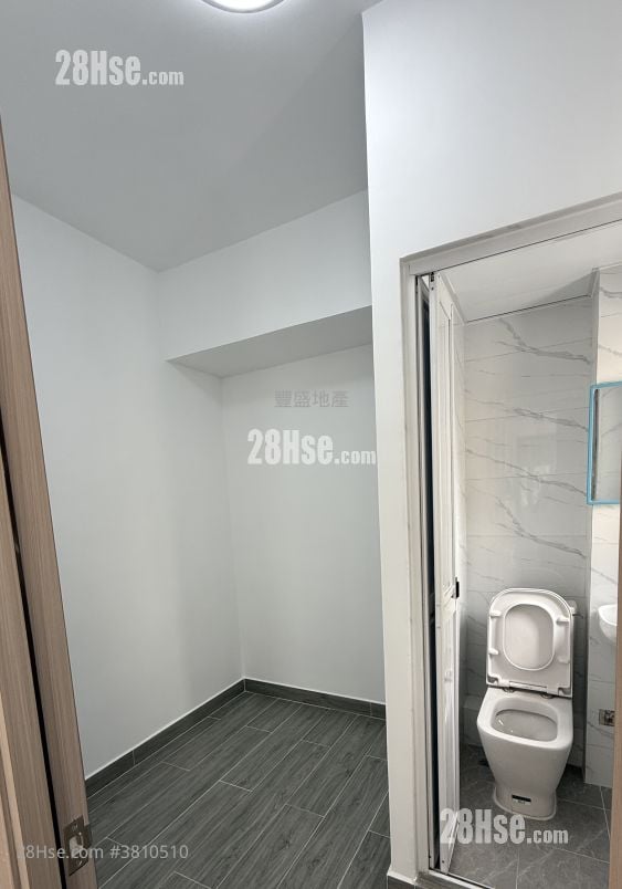 远东银行旺角大厦 售盘 3 房 , 1 浴室 440 平方尺