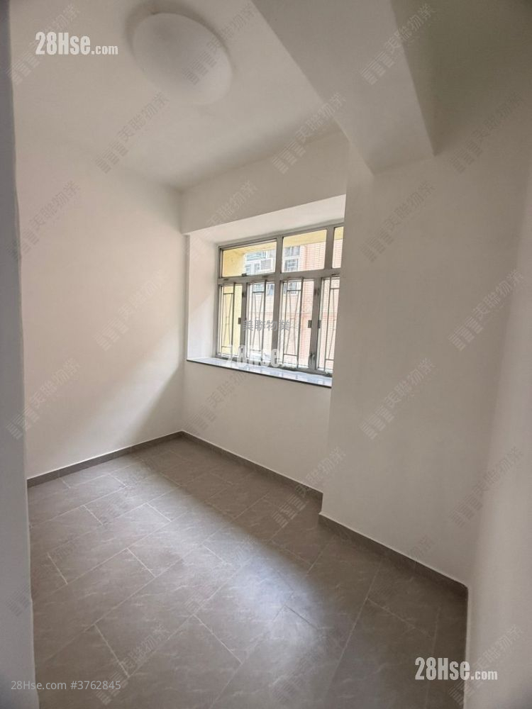 国华大厦 售盘 626 平方尺