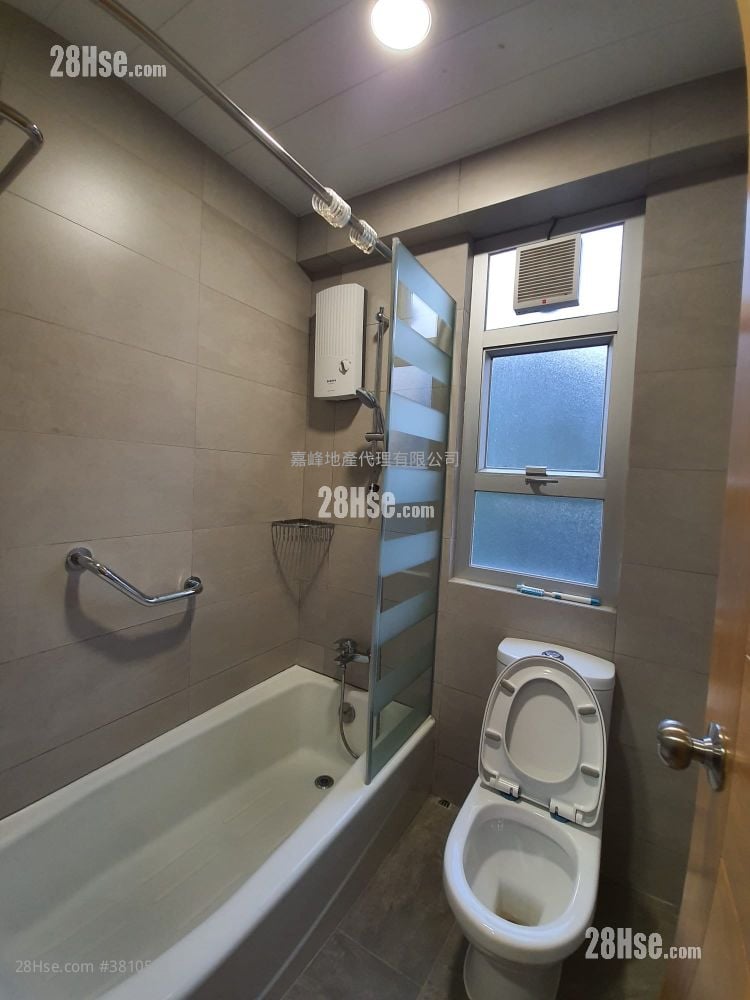 金龍大廈 租盤 3 房 , 2 浴室 1,143 平方呎