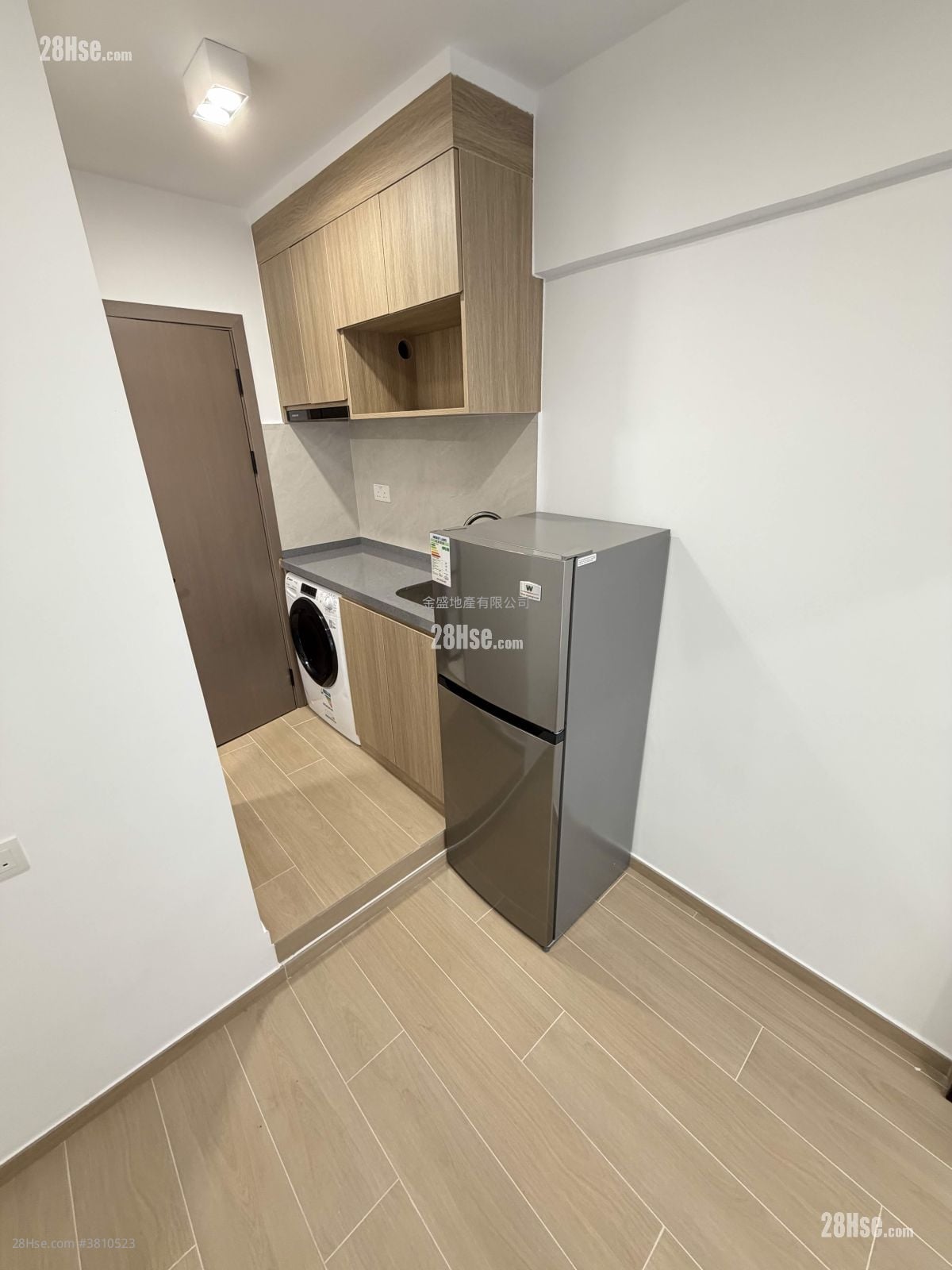 东发大厦 租盘 1 房 , 1 浴室 170 平方尺