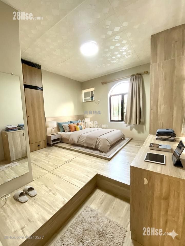 村屋 售盘 2 房 , 1 浴室