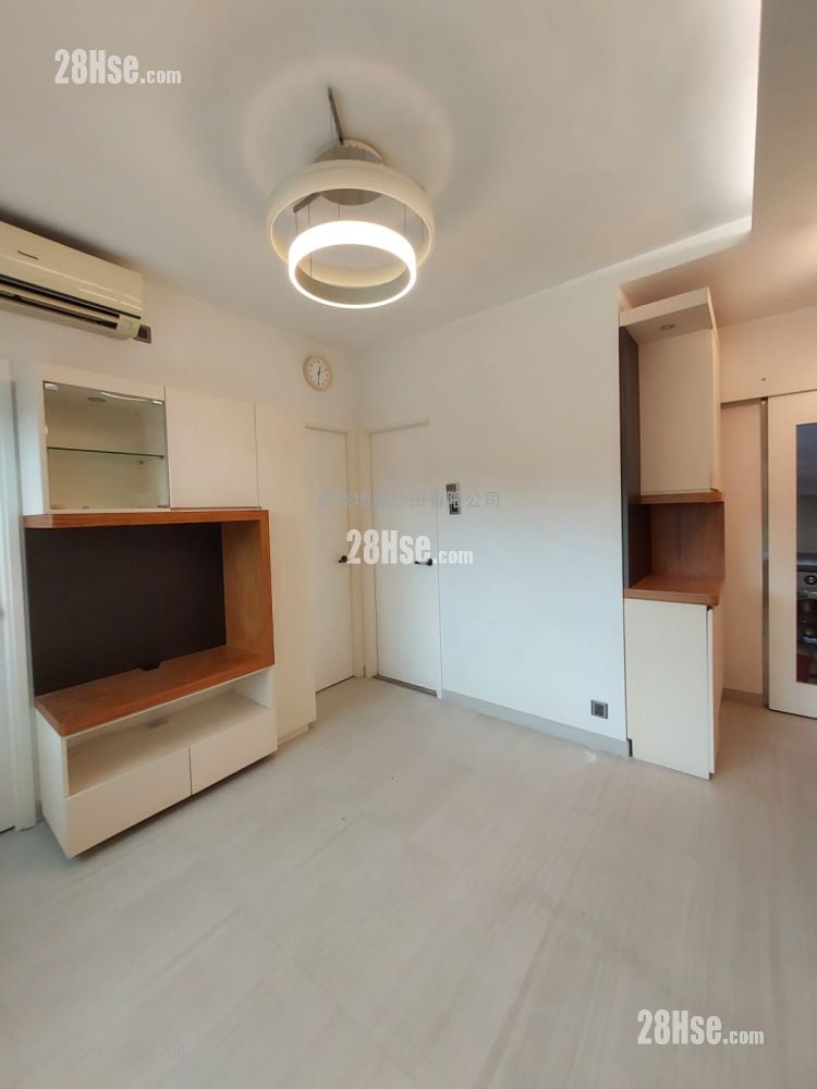 Golden Lion Garden Rental 2 Bedrooms , 1 Bathroom 336 ft²