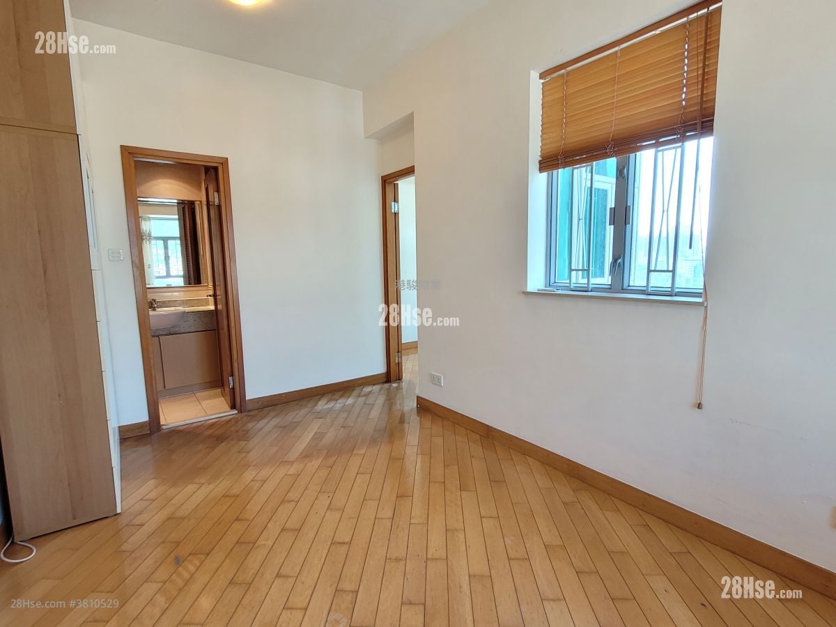 Genius Court Rental 1 Bedroom , 1 Bathroom 316 ft²