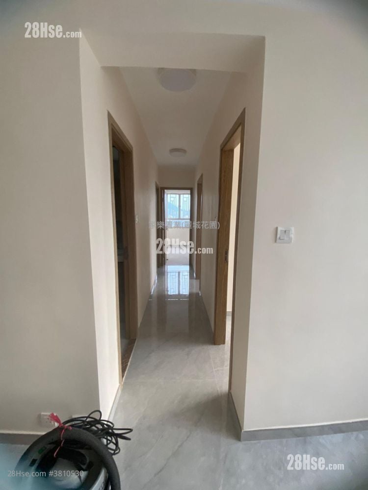 丽城花园 售盘 4 房 , 2 浴室 742 平方尺