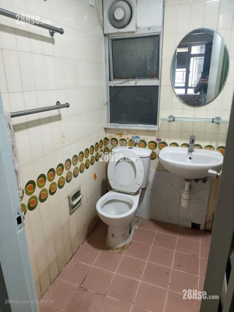 Hunghom Bay Centre Rental 2 Bedrooms , 1 Bathroom 411 ft²