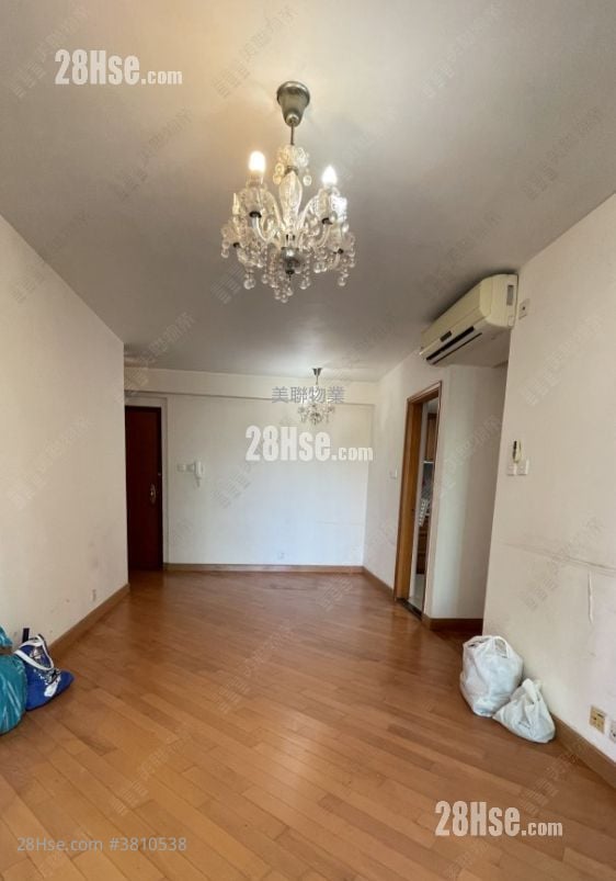 The Grandiose Rental 3 Bedrooms , 1 Bathroom 618 ft²