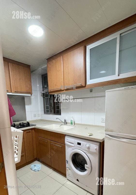 The Grandiose Rental 3 Bedrooms , 1 Bathroom 618 ft²