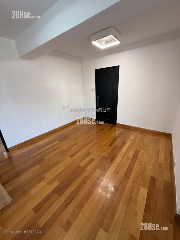 黄埔新村 售盘 2 房 , 1 浴室 374 平方尺