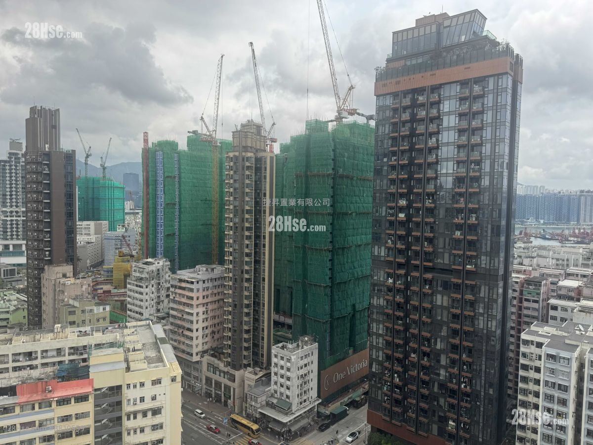 The Vantage Sell 2 Bedrooms , 1 Bathroom 391 ft²