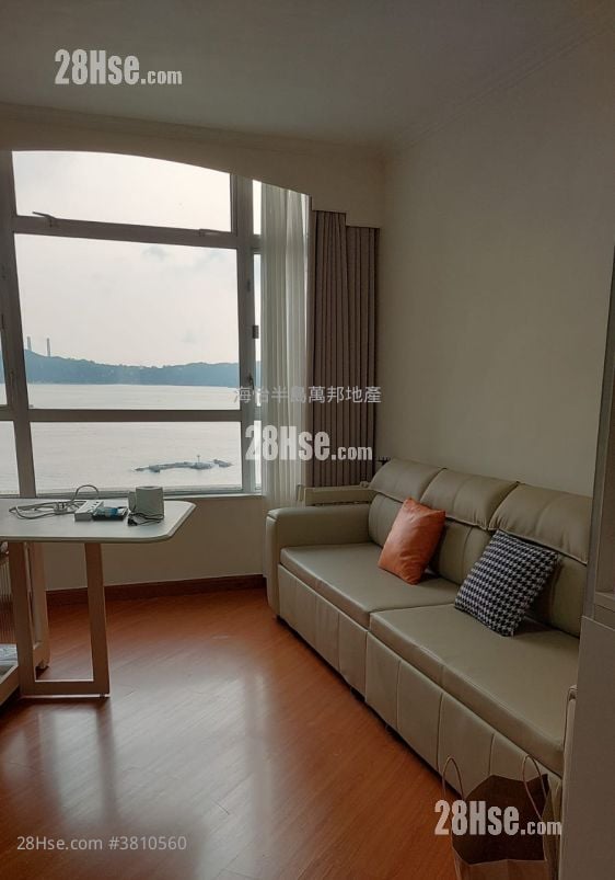 South Horizons Rental 4 Bedrooms , 2 Bathrooms 888 ft²