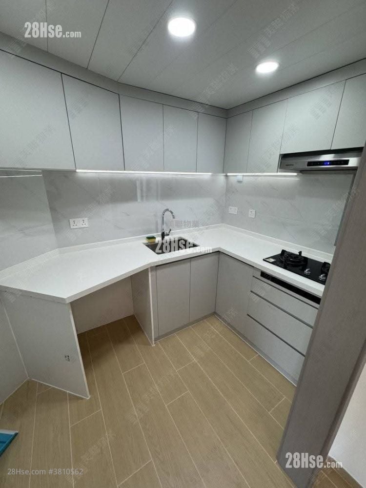 嘉湖山庄 售盘 2 房 , 1 浴室 449 平方尺