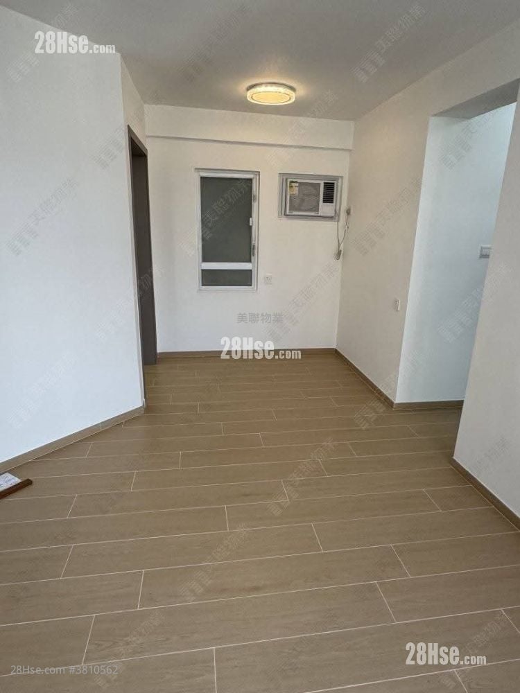 嘉湖山庄 售盘 2 房 , 1 浴室 449 平方尺