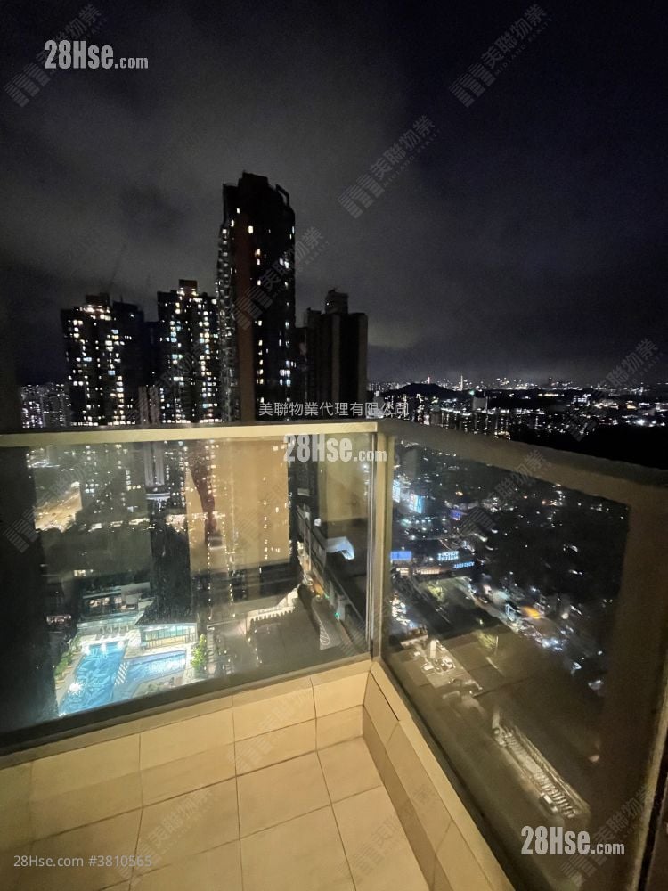 Grand Yoho Sell 3 Bedrooms , 1 Bathroom 592 ft²