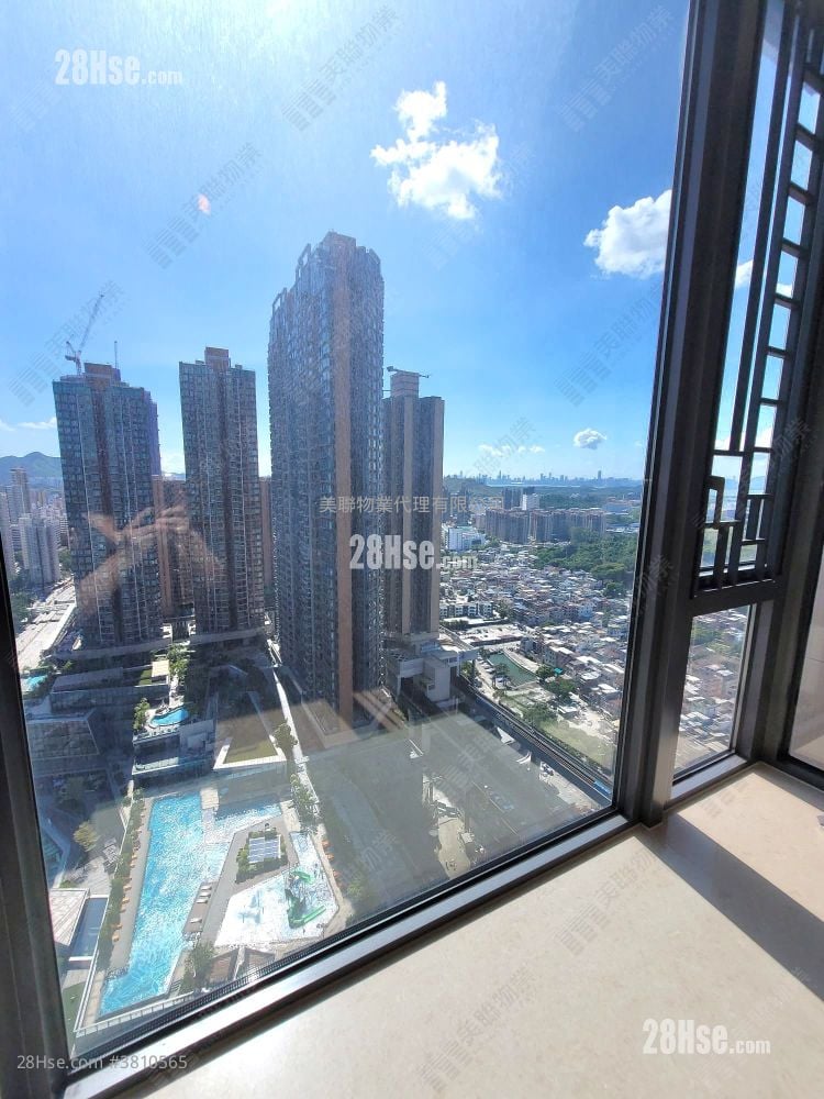 Grand Yoho Sell 3 Bedrooms , 1 Bathroom 592 ft²