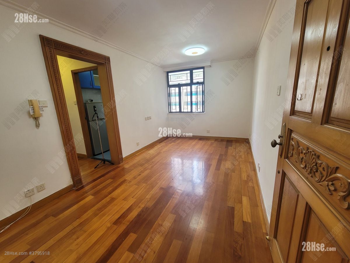 Luk Yeung Sun Chuen Rental 2 Bedrooms , 1 Bathroom 451 ft²