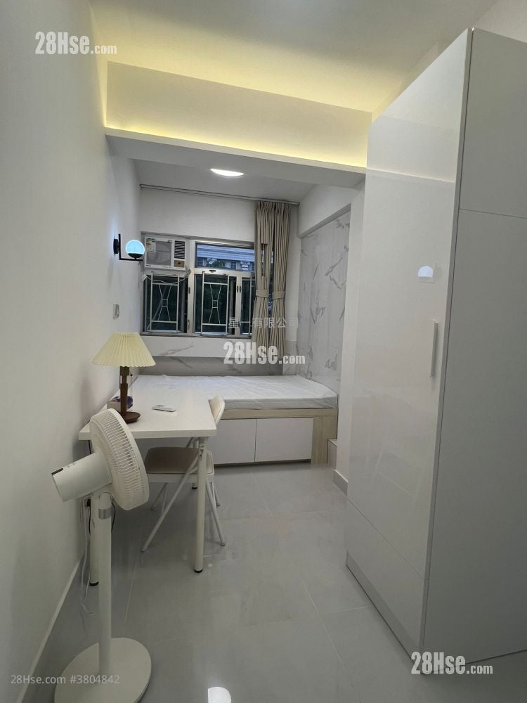 Man Cheong Building Rental Studio , 1 Bathroom 140 ft²