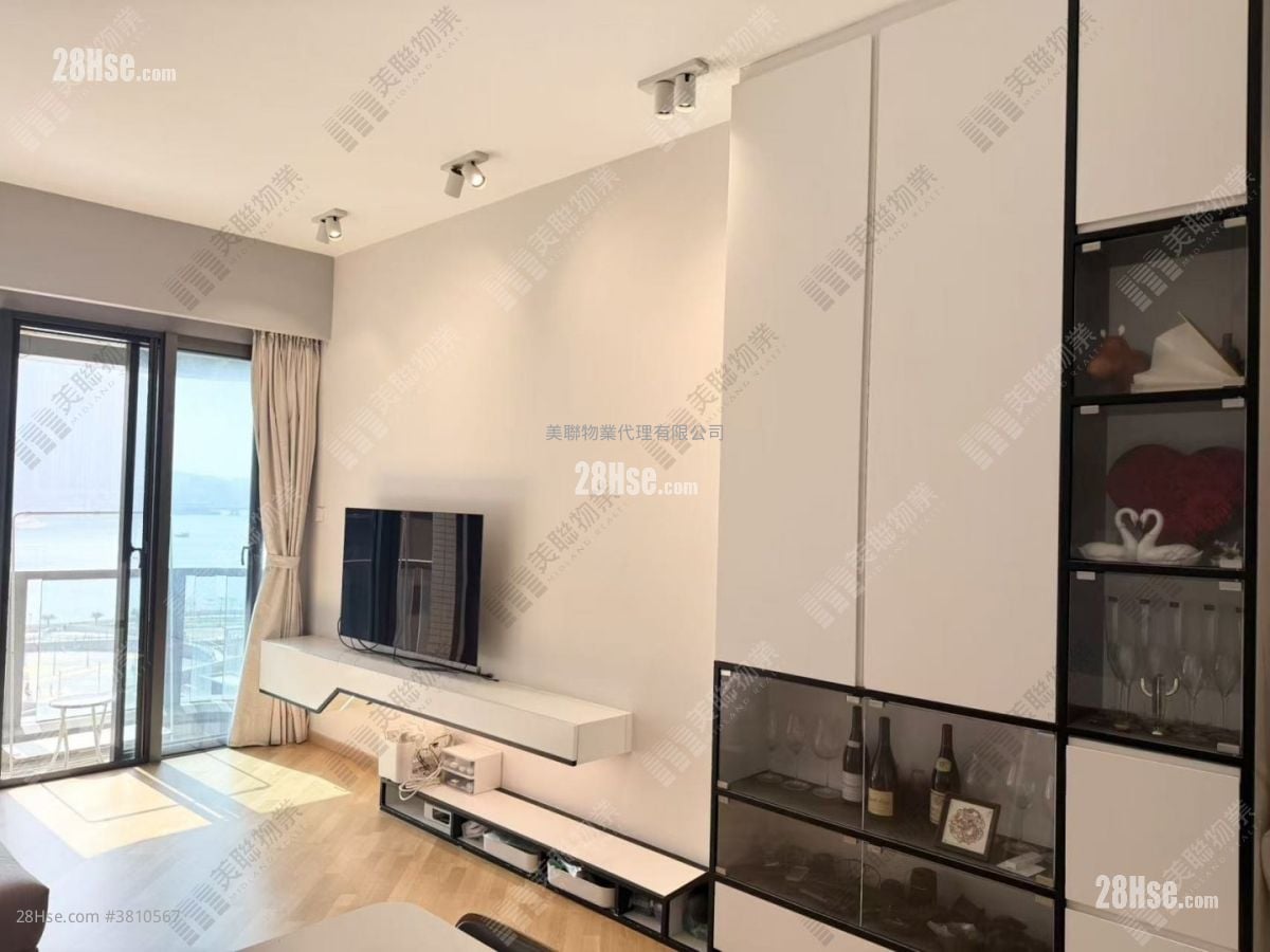 Alto Residences Sell 2 Bedrooms , 1 Bathroom 584 ft²